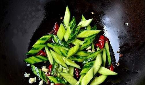 微辣吃瓜视频,揭秘娱乐圈幕后故事，带你领略明星真实一面